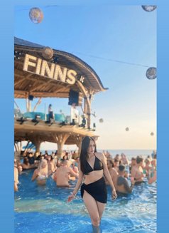 Dinda - escort in Bali Photo 9 of 9