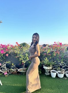 Dinda - puta in Bali Photo 1 of 7