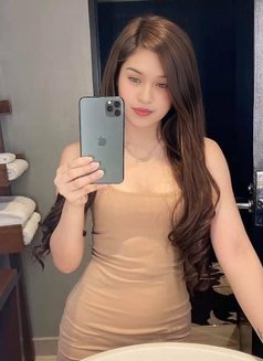 Dinda - escort in Bali Photo 4 of 6