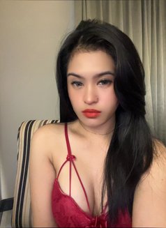 Dinda - escort in Bali Photo 5 of 6