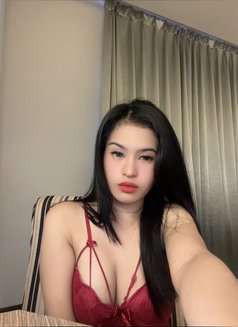 Dinda - escort in Bali Photo 6 of 6