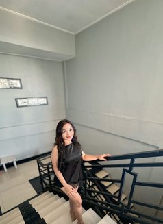 Dinda - escort in Bali Photo 5 of 9
