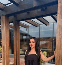 Dinda - escort in Bali Photo 2 of 6