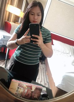 Dinda - escort in Jakarta Photo 8 of 11