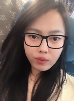 Dinda - escort in Jakarta Photo 9 of 11
