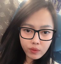 Dhinda lin - puta in Jakarta