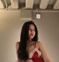 Dinda - escort in Singapore