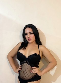 Dinda Versatile (TOP & BOTTOM) - Acompañantes transexual in Bali Photo 14 of 24