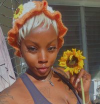 Dinero - puta in San Juan, Puerto Rico