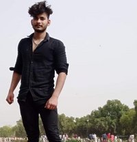 Dinesh Singh - Acompañantes masculino in Bangalore