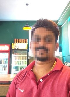 Dinesh - Male escort in Colombo Photo 1 of 4