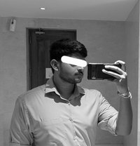 Dineth - Male escort in Colombo