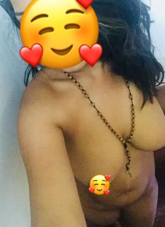 Dinithi Cam Girl Whatsapp/telegram - escort in Colombo Photo 4 of 8