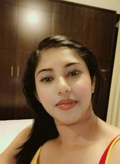 Dinithi Sexy - escort in Dubai Photo 1 of 11