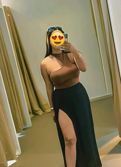 Dinusha for Cam and Real Meet - escort in Colombo Photo 5 of 6