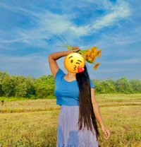 Dinushi - escort in Colombo