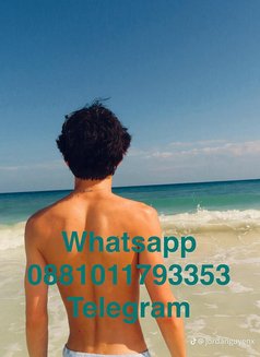 Dio Anando - Male escort in Bali Photo 1 of 7