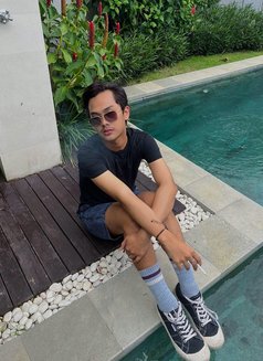 Dio Bali - Male escort in Bali Photo 14 of 14
