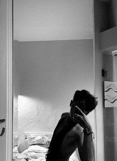 Dio Denpasar Bali - Male escort in Bali Photo 15 of 15