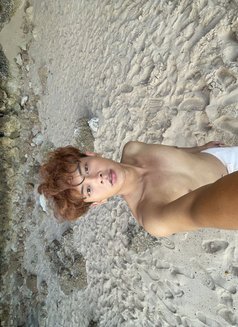 Dio - Acompañantes masculino in Bali Photo 9 of 12