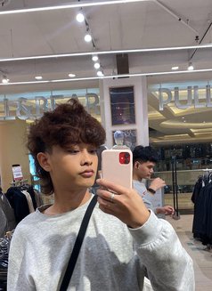 Dio in Here (Male Escort) - Male escort in Bali Photo 6 of 13