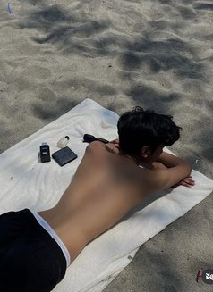 Dio - Acompañantes masculino in Bali Photo 6 of 7
