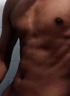 Dion for Any Aged Ladies - Male escort in Colombo Photo 3 of 4