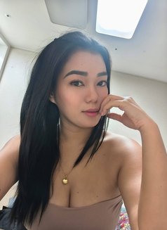 Dionne - escort in Hong Kong Photo 15 of 17