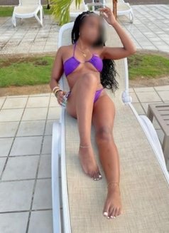 Dionne - escort in Bangalore Photo 1 of 4