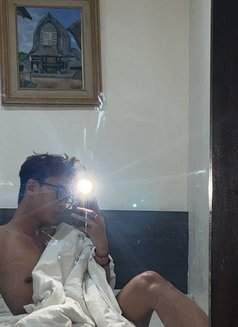 Diooo - Acompañantes masculino in Bali Photo 3 of 14