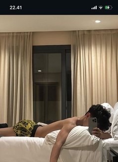 Diooo - Acompañantes masculino in Bali Photo 11 of 14