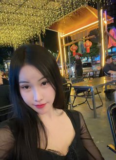 Dior🦋 - puta in Kuala Lumpur Photo 2 of 4