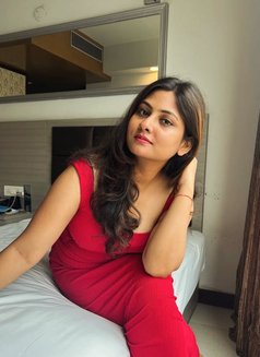 Dipali - escort in Bangalore Photo 3 of 3