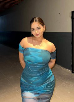 Dipanshi - escort in Chennai Photo 2 of 6