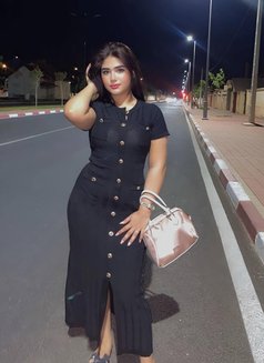 Aditi - escort in Chennai Photo 1 of 4