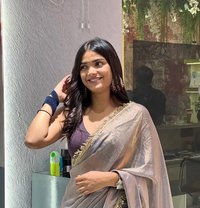 Dipanshi - escort in Ahmedabad