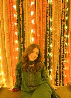 Dipanshi - escort in Surat Photo 6 of 6