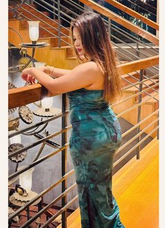 Dipika - escort in Kolkata Photo 1 of 3