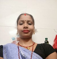 Dipika - puta in Bangalore