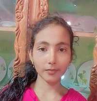 Dipika - puta in Mumbai Photo 1 of 1