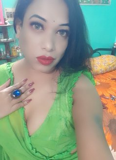 Dipika - Transsexual escort in Kolkata Photo 14 of 14