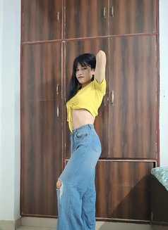 Dippi - Transsexual escort in New Delhi Photo 6 of 6