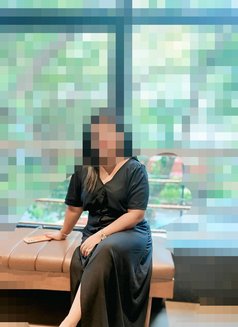 Dipti With Booty - puta in Mumbai Photo 4 of 7