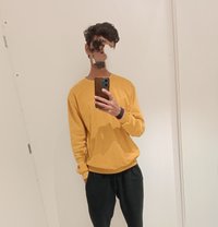 Dipu Sah - Male escort in Mumbai