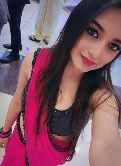 CASH❣️INDEPENDENT GIRLS DOORSTEP OUTCALL - escort in Bangalore Photo 2 of 4