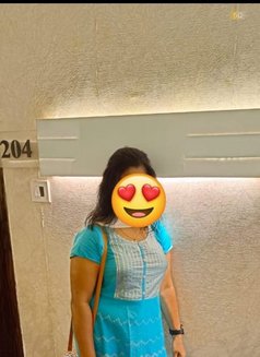 DIRECT MEET AND CAM SHOW - escort in Madurai Photo 2 of 10