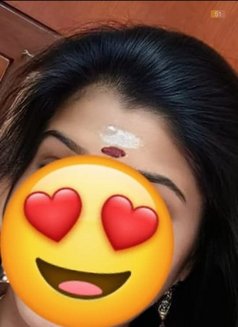 DIRECT MEET AND CAM SHOW - escort in Madurai Photo 6 of 10