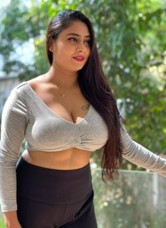 Direct Payment in Star Hotel Hifi Model - escort in Chennai Photo 1 of 3