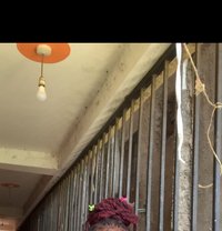 Dirtiecenir - puta in Nairobi