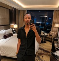 Dirty Saint - Male adult performer in Nairobi